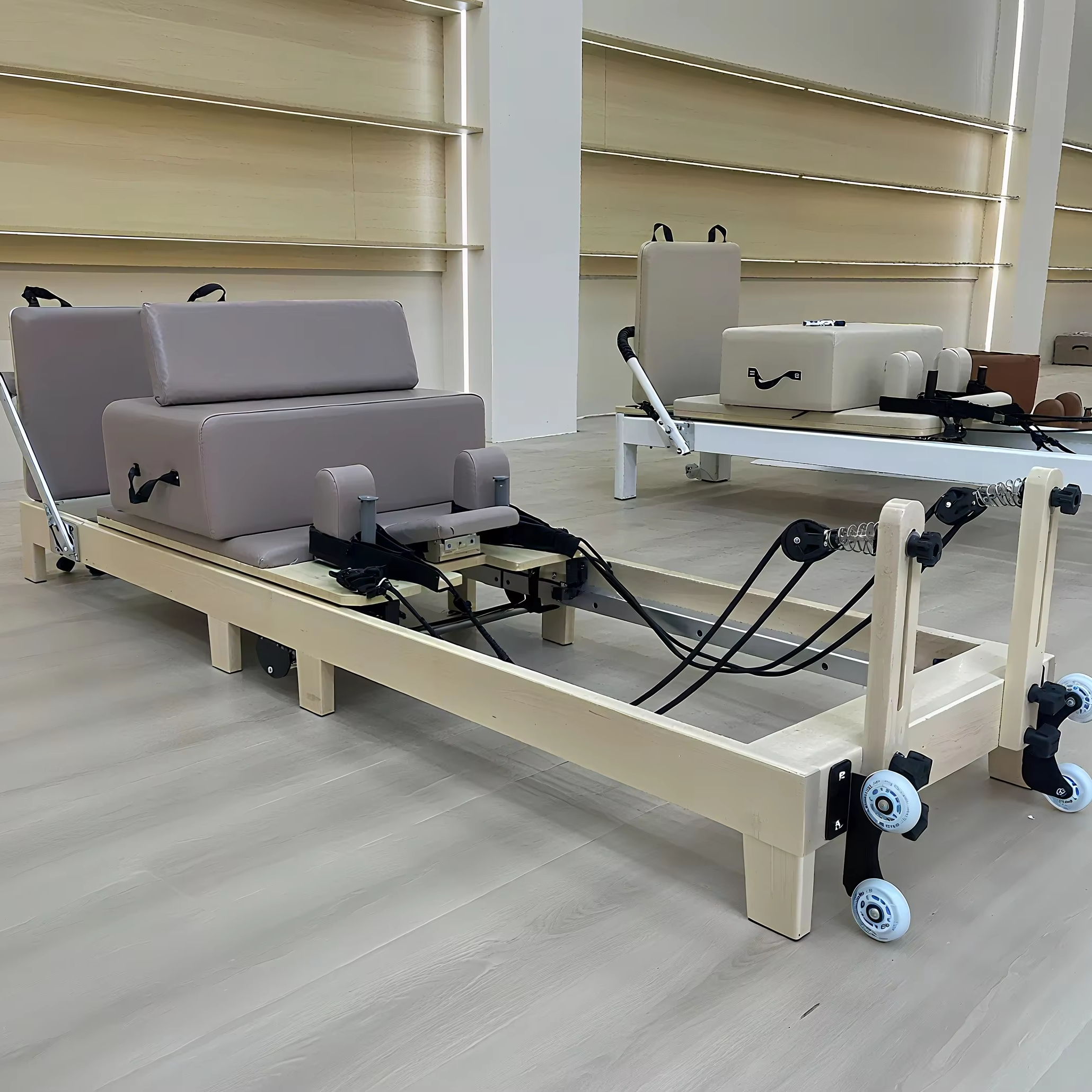 Space-Saving Foldable Wooden P – Pilates Reformer Spring Bewertung und Preis
