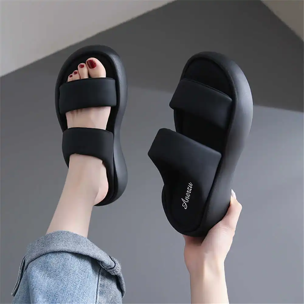 Size 39 Strips Summer Shoes Sa – Pilates And Yoga Difference Bewertung und Preis